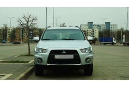 Купить Mitsubishi в Беларуси в кредит - цены, характеристики, фото.