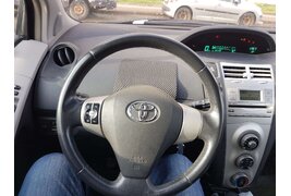Купить Toyota Yaris в Беларуси в кредит в автосалоне Автомечта -цены,характеристики, фото