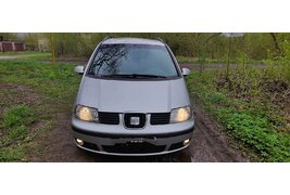 Купить SEAT Alhambra в Беларуси в кредит в автосалоне Автомечта -цены,характеристики, фото