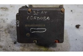 Блок управления ABS к SEAT Cordoba 2002