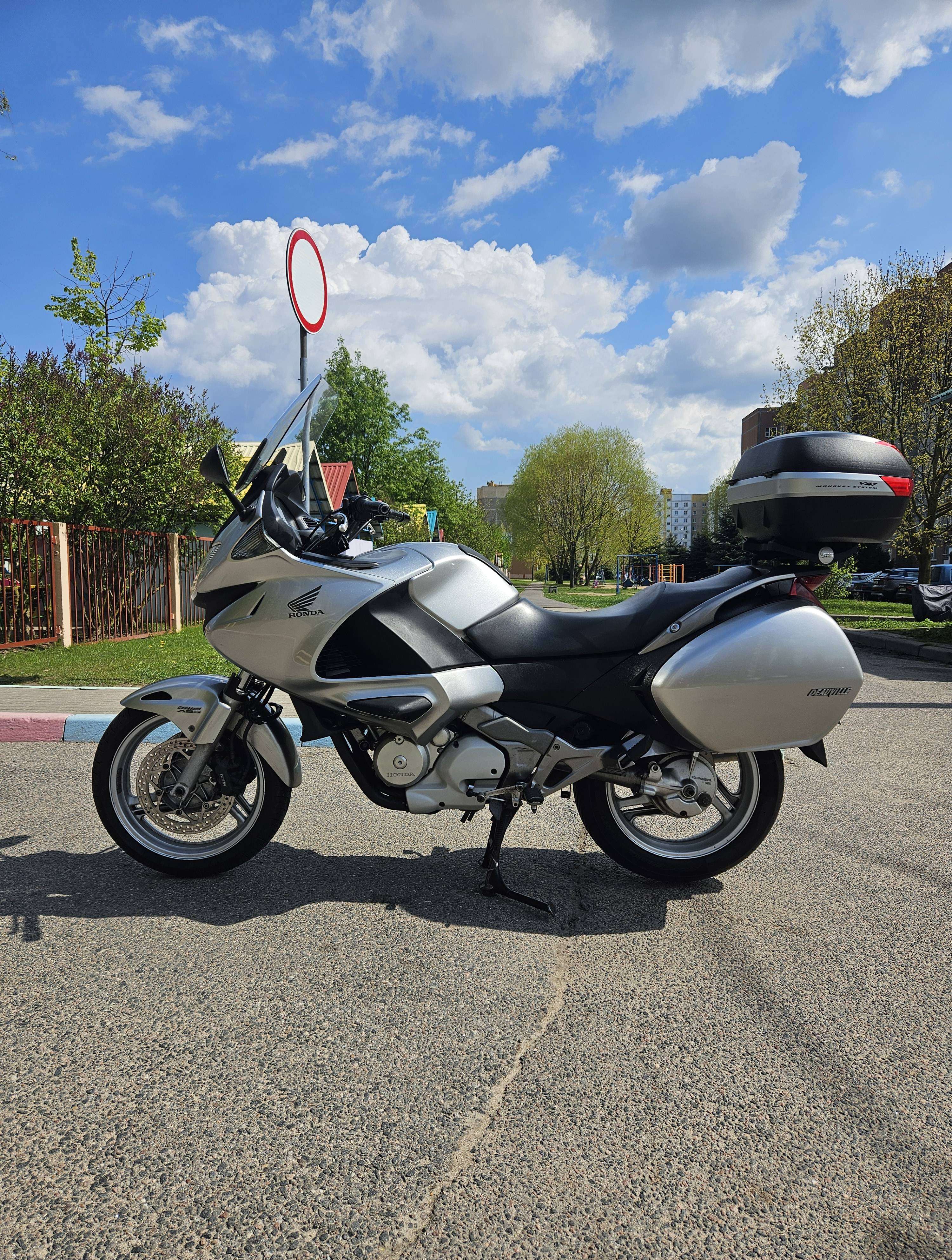 Купить мотоцикл Honda NT в Беларуси в кредит - цены, характеристики, фото. в Беларуси в кредит