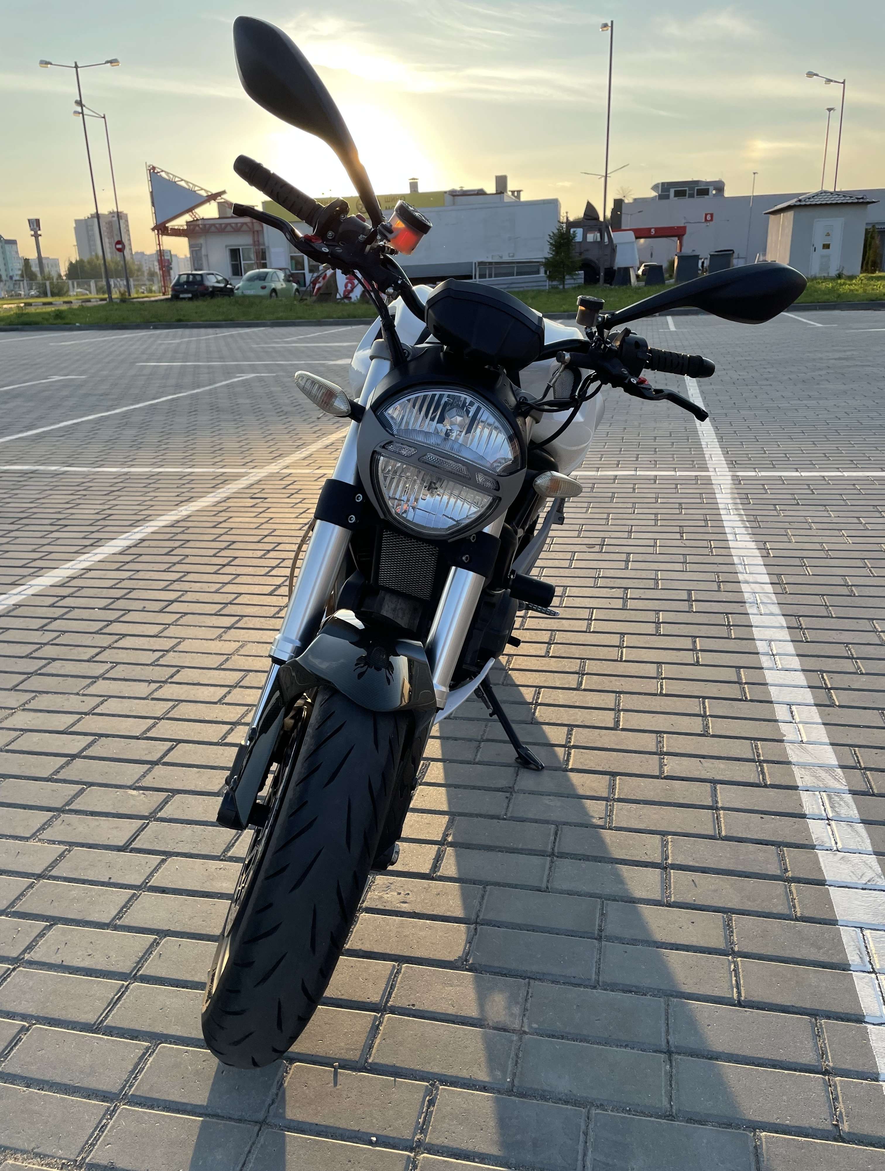 Купить мотоцикл Ducati в Беларуси в кредит - цены, характеристики, фото. 