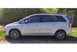 Купить Opel Zafira в Беларуси в кредит в автосалоне Автомечта -цены,характеристики, фото