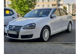 Купить Volkswagen Jetta в Беларуси в кредит в автосалоне Автомечта -цены,характеристики, фото