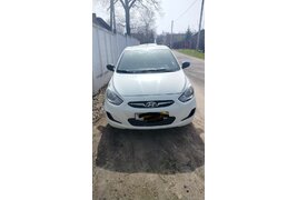 Купить Hyundai Accent в Беларуси в кредит в автосалоне Автомечта -цены,характеристики, фото